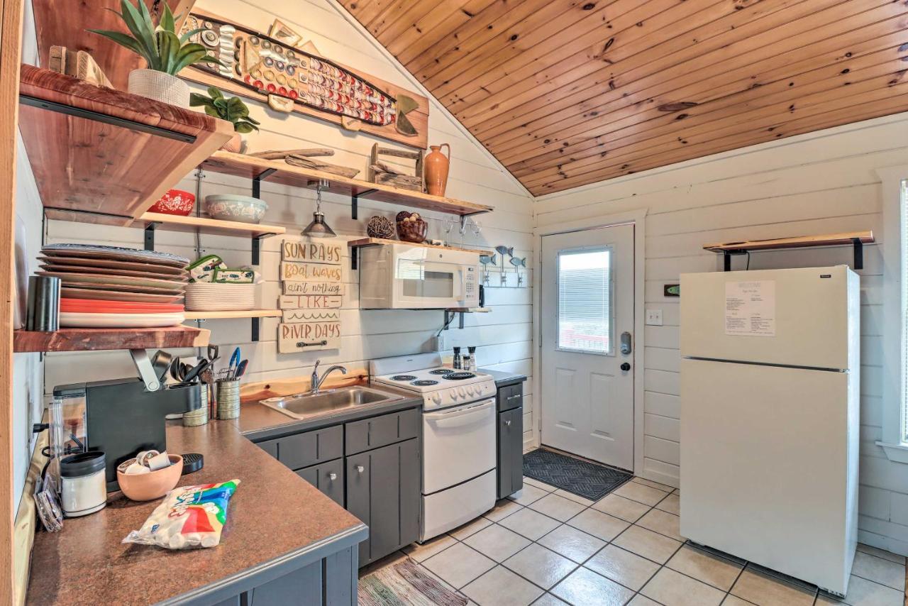Cheery Pet-Friendly Studio With Shared Fire Pit Mountain View Ngoại thất bức ảnh