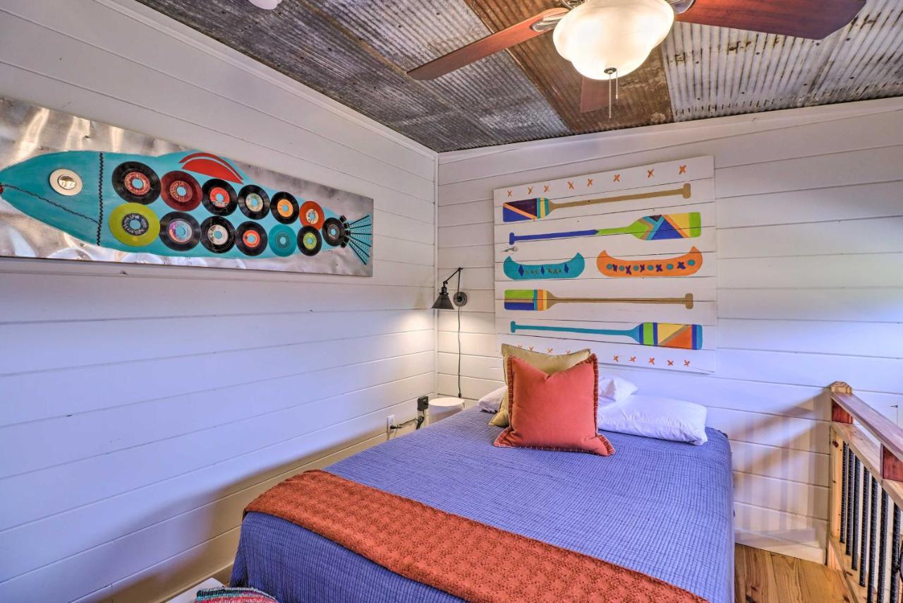 Cheery Pet-Friendly Studio With Shared Fire Pit Mountain View Ngoại thất bức ảnh